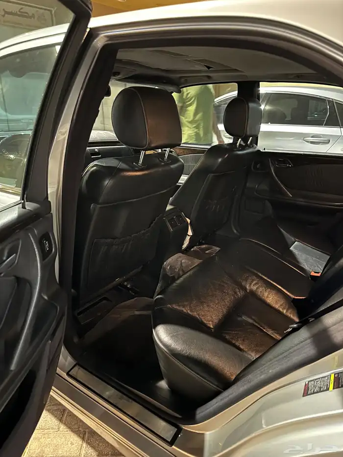 للبيع مرسيدس أبو عيون موديل 2001 5