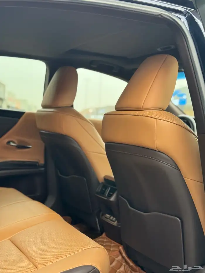 لكزس ES300h AH 2021 - وارد عبداللطيف جميل 14