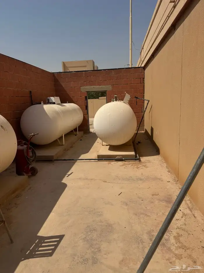 خزانات غاز خزان غاز 4000 لتر 1
