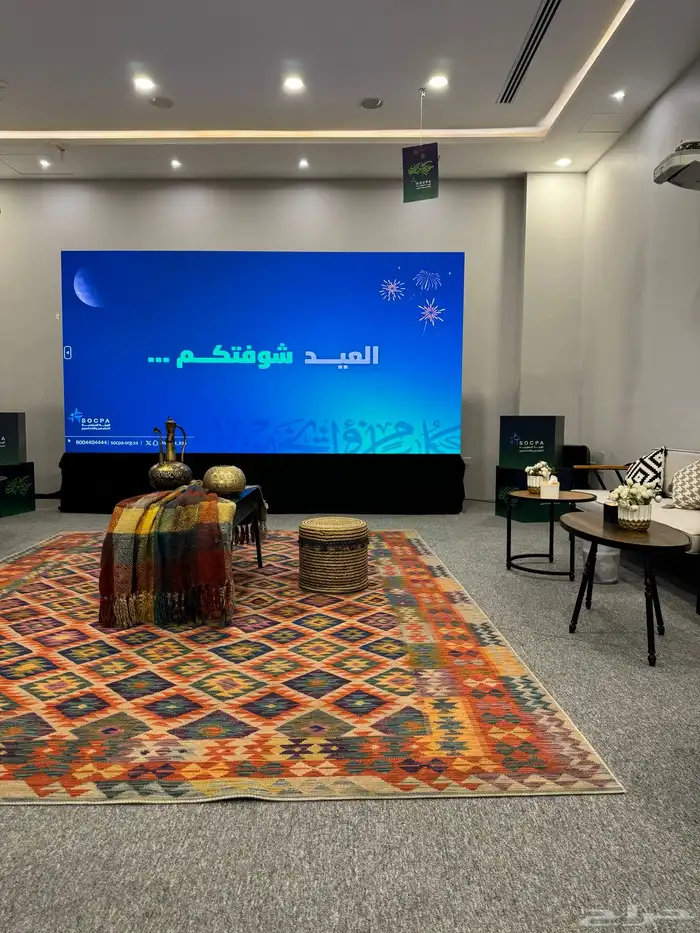 تاجير شاشات بيع شاشات ايضاءات سماعات ميكات مسارح تراسات 44