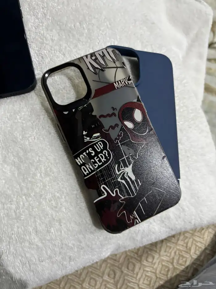 ايفون 13 العادي 13