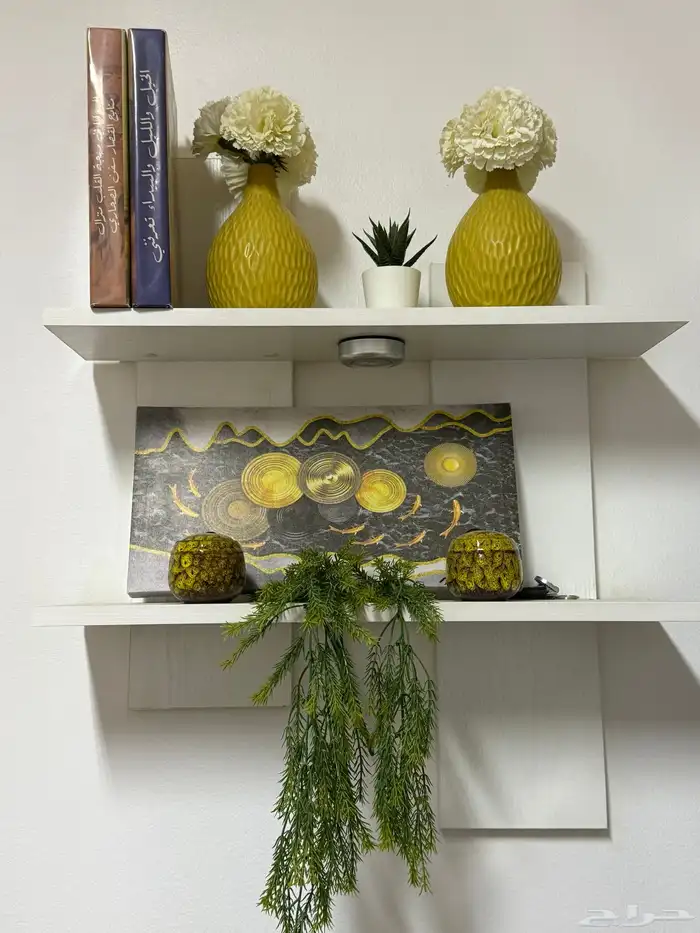 رف لون ابيض 0