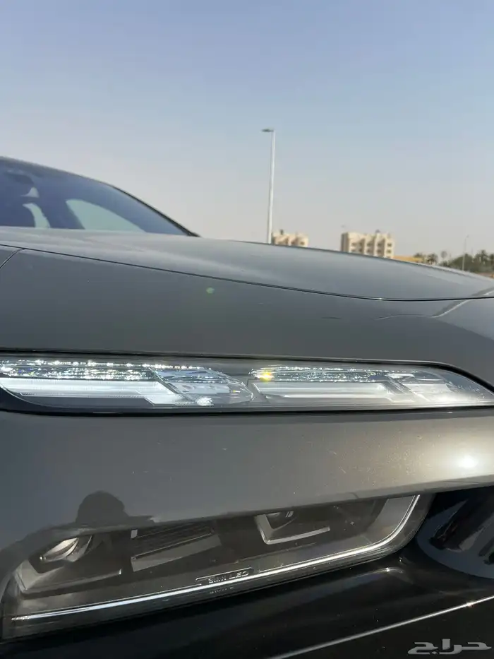 بي ام دبليو 735i 2024 3