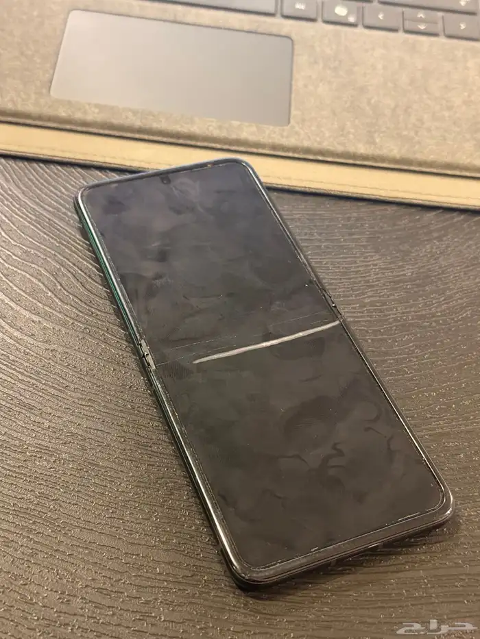 جوال Motorola razr  40 3