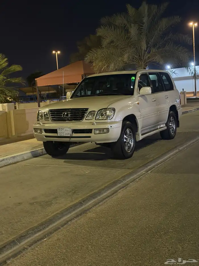 جيب لكزس Lx470 لون كريمي 2006 ممشى 400 44