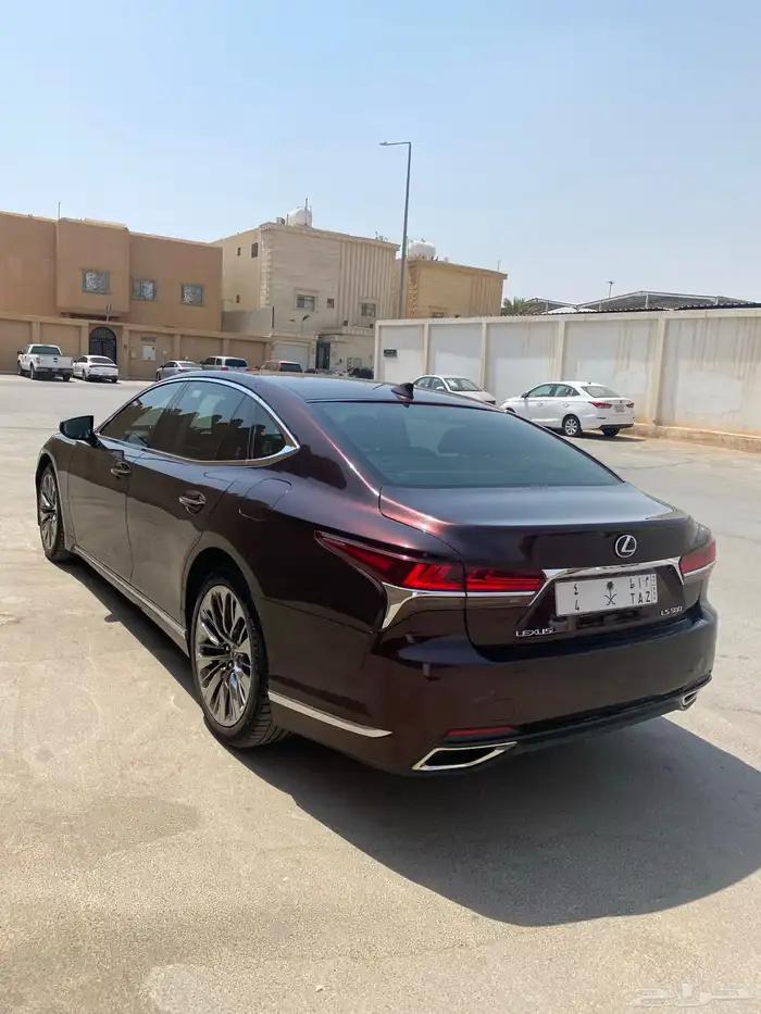 لكزس LS350 12