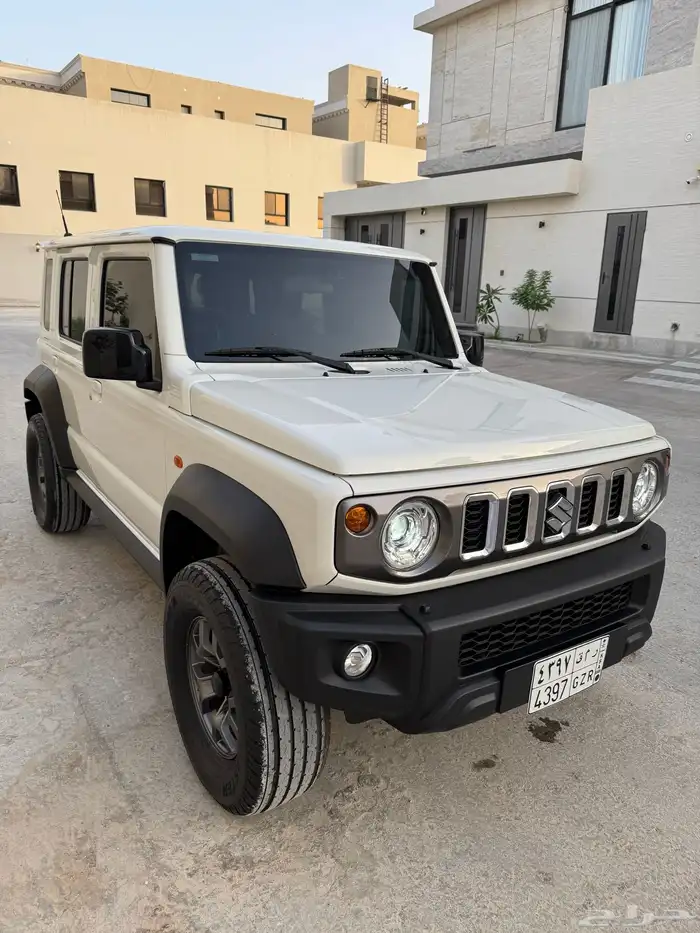 جيب سزوكي جمني 2024 سعودي ماشي 10 الاف 3