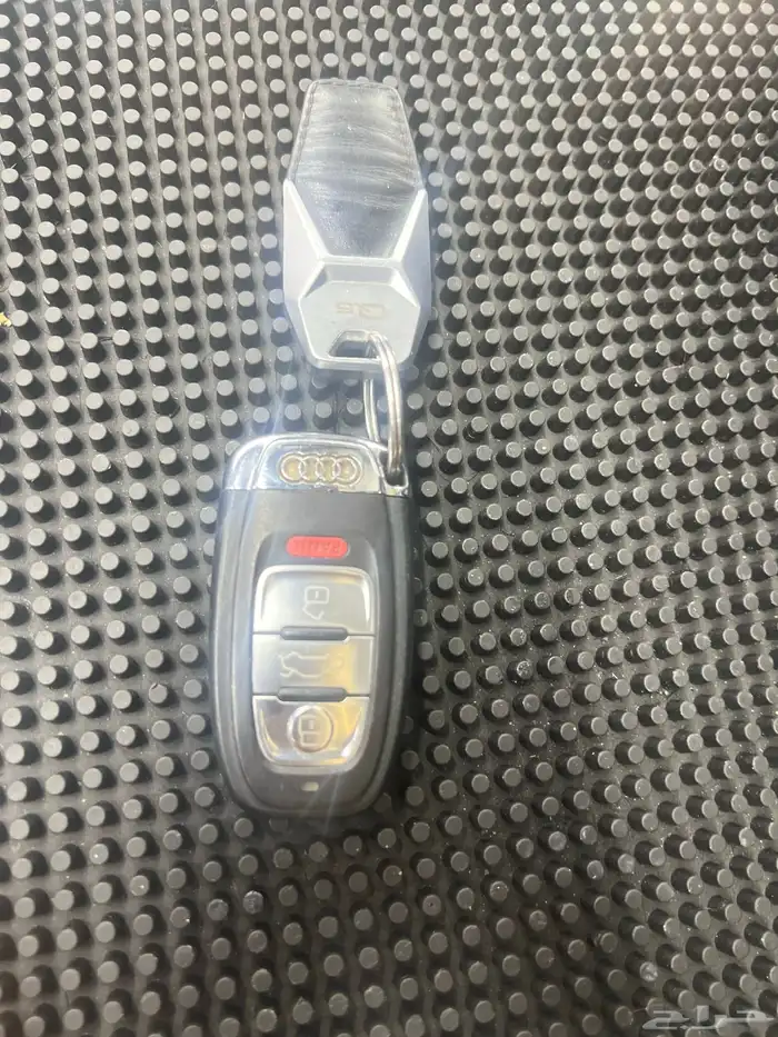 مفتاح اودي Q5 1