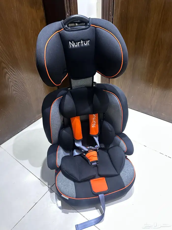 كرسي سيارة للأطفال 0