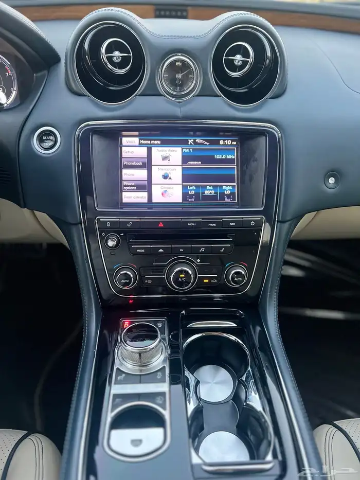 جاكوار XJ L منوة المستخدم 26