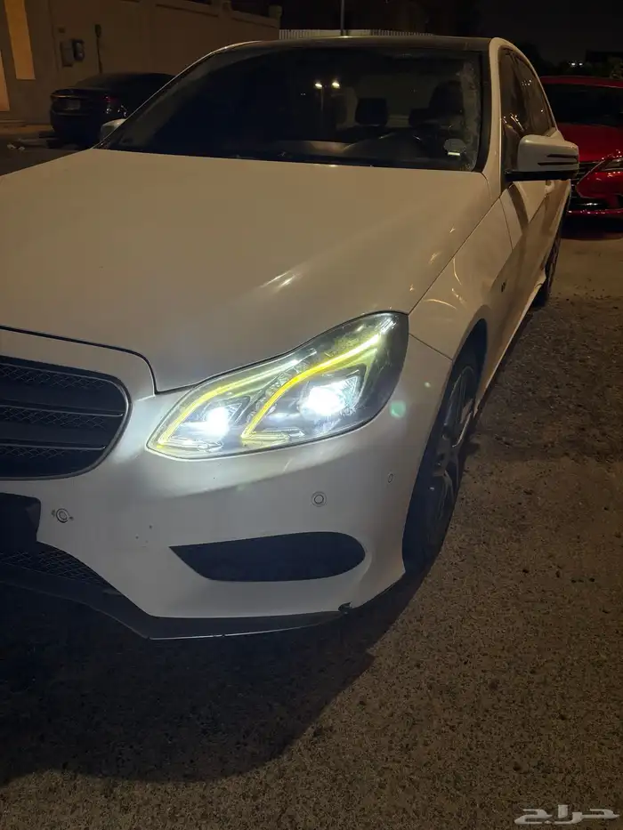 للبيع مرسيدس E300 8