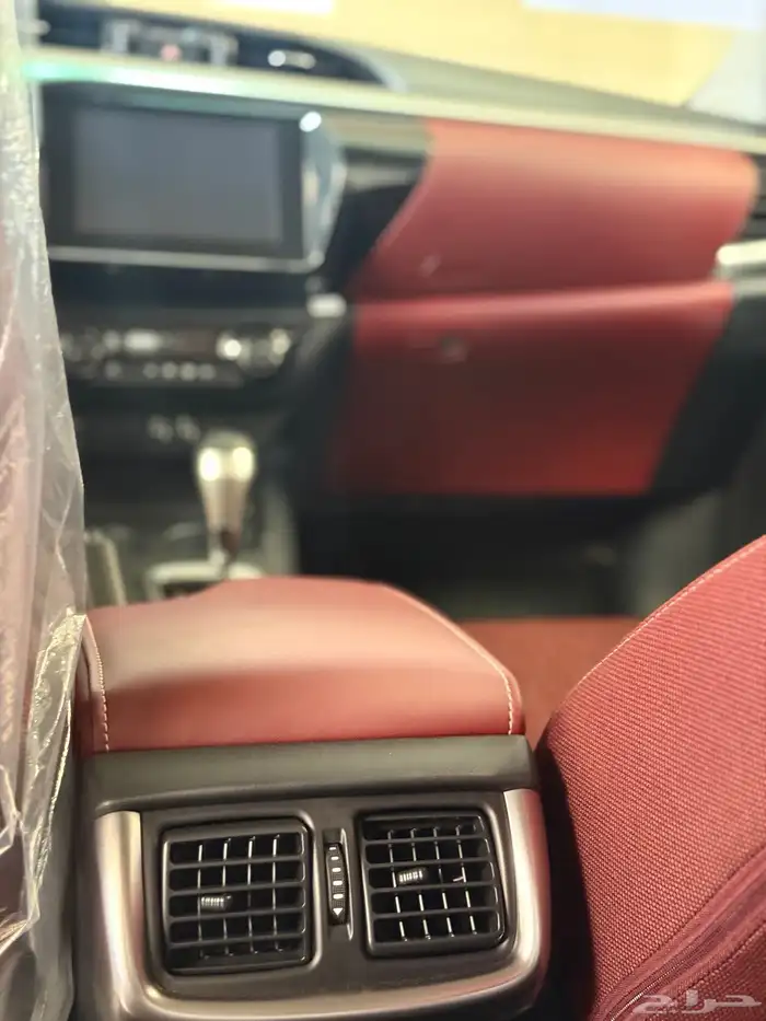 هايلوكس غمارتين دبل بنزين 2025 سعودي تماتيك . 14