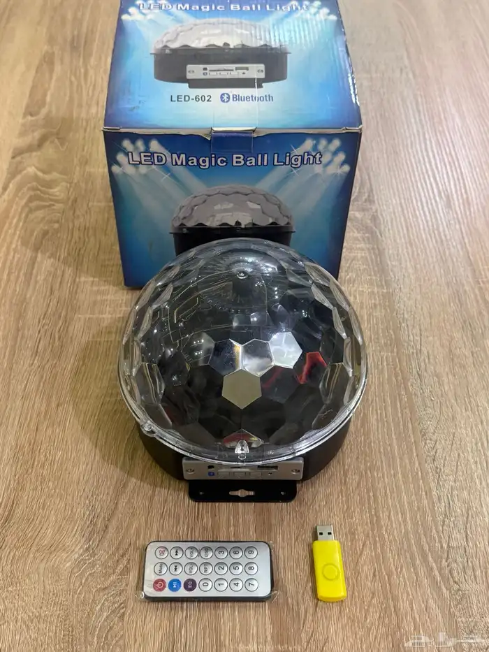 كره الإضاءة الدوارة LED Magic Ball Light موديلLED-60 مستخدم 0