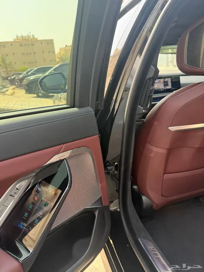 بي ام دبليو 735 6