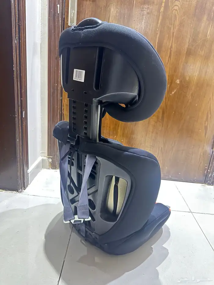 كرسي سيارة للأطفال 1