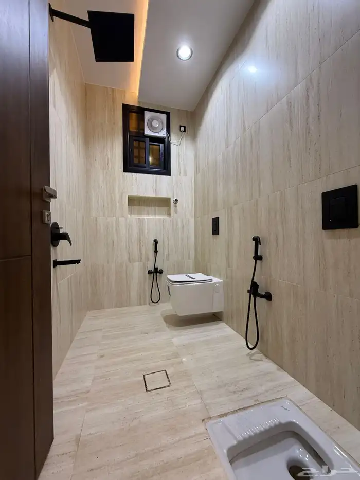 للبيع دور ارضى ودور علوى على ارض 501 م بدره الخميس 14