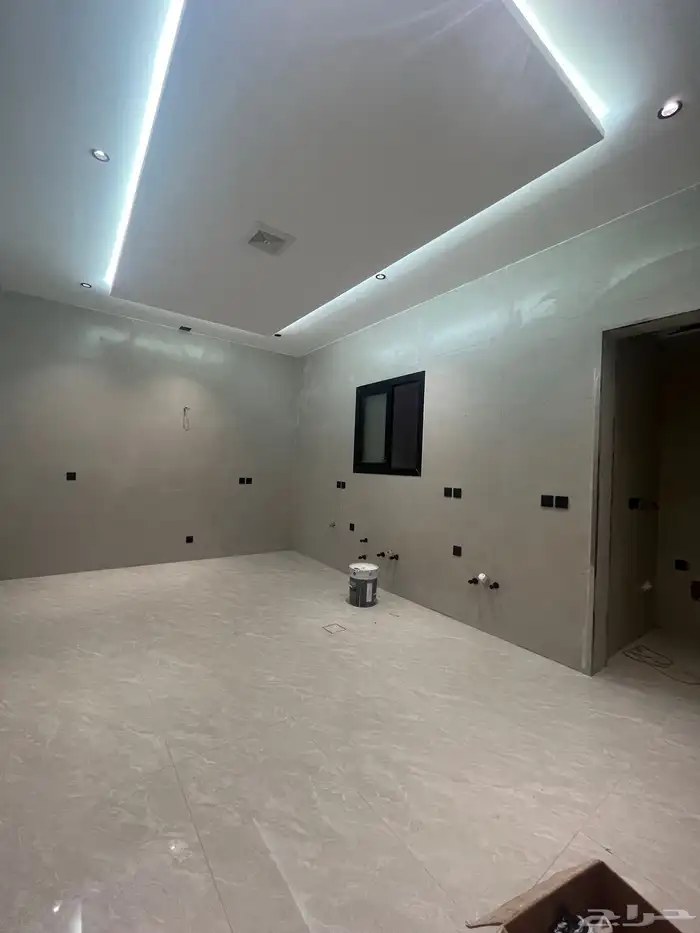شقق دور ارضى وعلوى للبيع بحى الاخضر 3