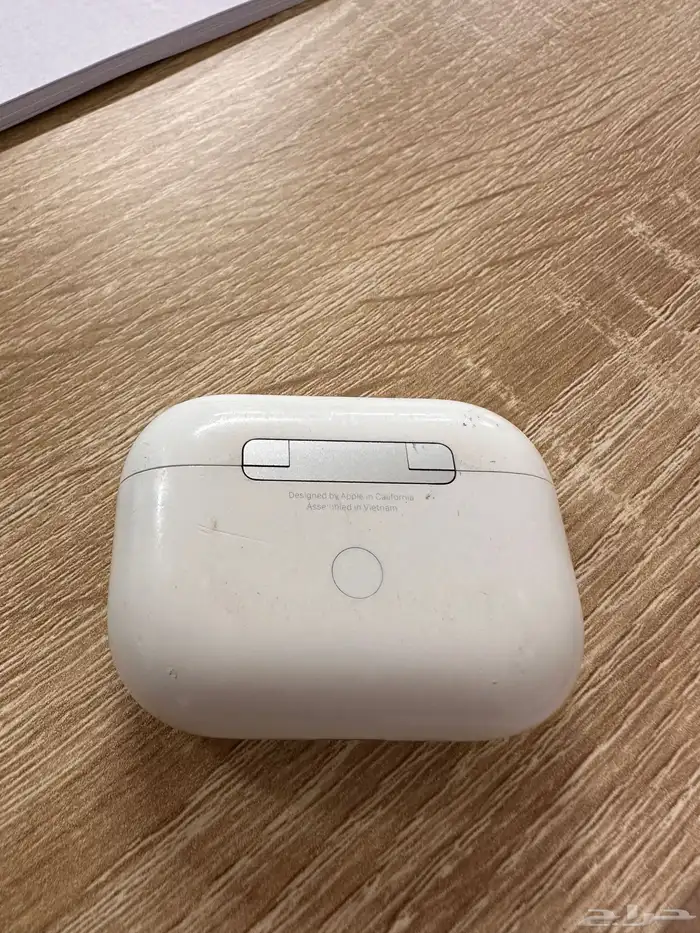 Apple Airpod pro 1st gen 450 with bill 1