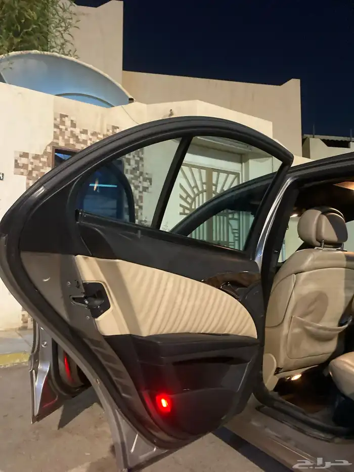 مرسيدس E class 25