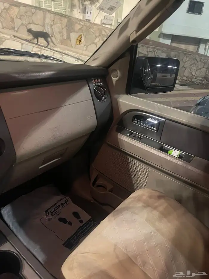 اكسبديشن 2010للبيع او للبدل بسياره صغيره 2