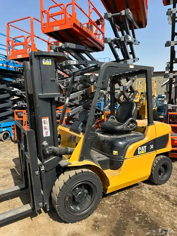 للبيع رافعات شوكية كتربلر caterpillar forklifts 0