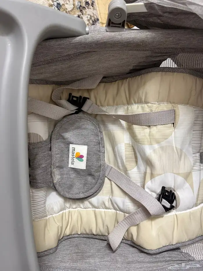 كرسي هزاز مواليد 1