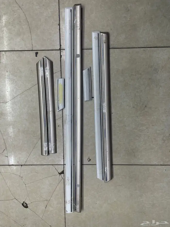 طقم جلود بيبان كامري 98-2002 اصلي مستعمل نظيف السعر 480 1