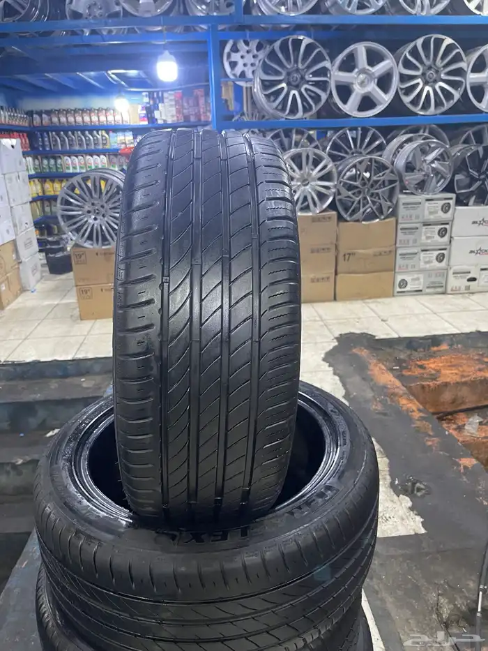 طقم كفرات سونتا 235 45 18 اخو الجديد 0