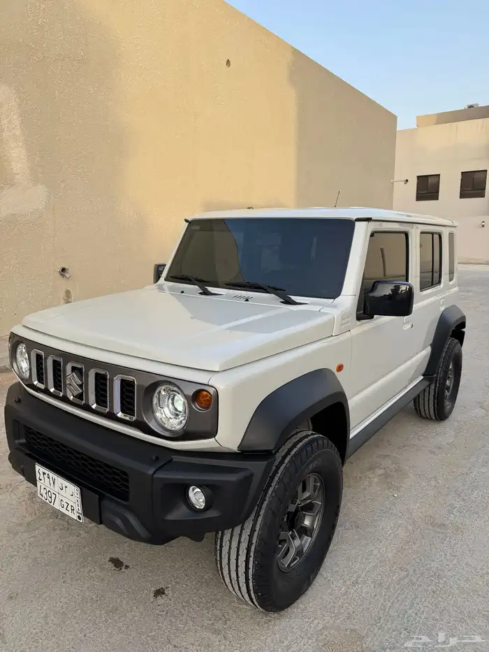 جيب سزوكي جمني 2024 سعودي ماشي 10 الاف 0