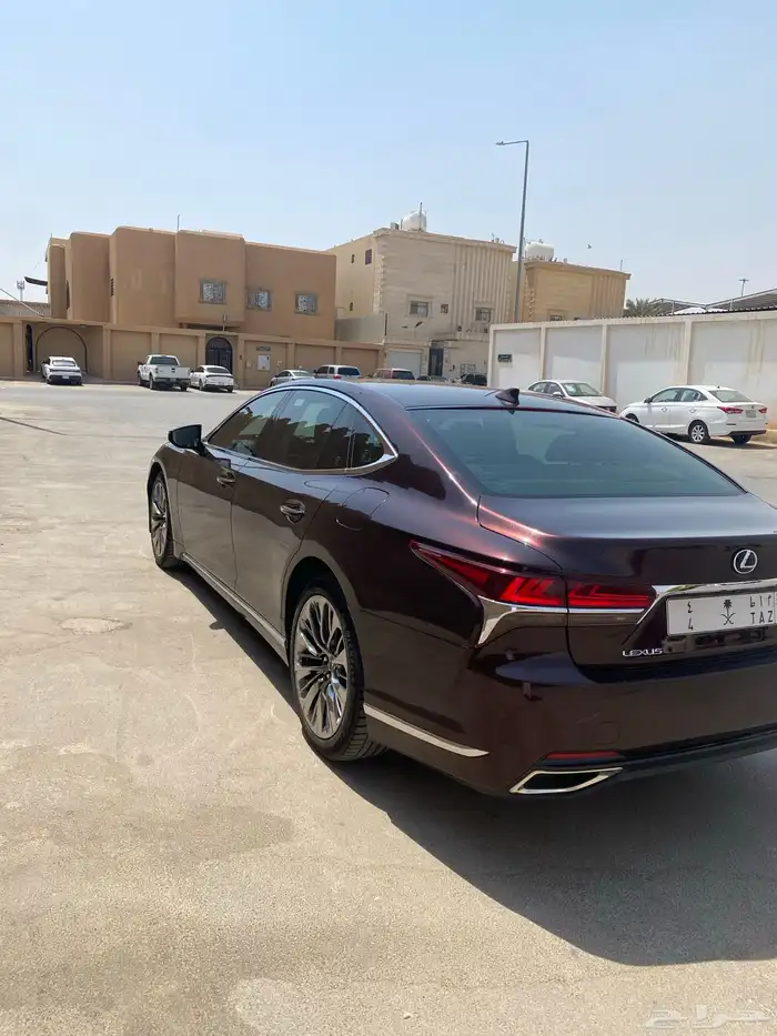 لكزس LS350 16