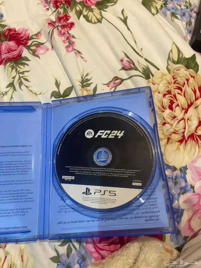 شريط قراند 2و قراند ترزمو 2 وشريط فيفا 24شريط سوني فايف 6