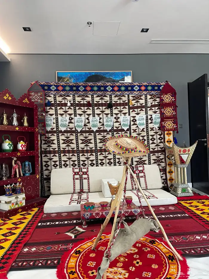 كنب وكراسي وطاولات وجميع مستلزمات المناسبات والحفلات للايجا 17