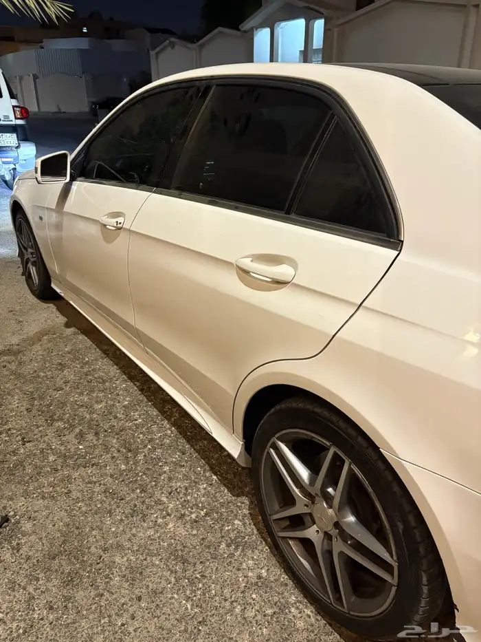 للبيع مرسيدس E300 10