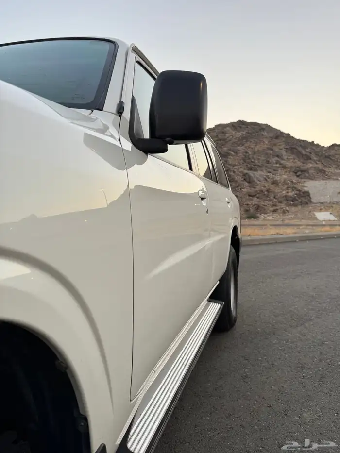 نيسان باترول2009 مخزن تم البيع 3