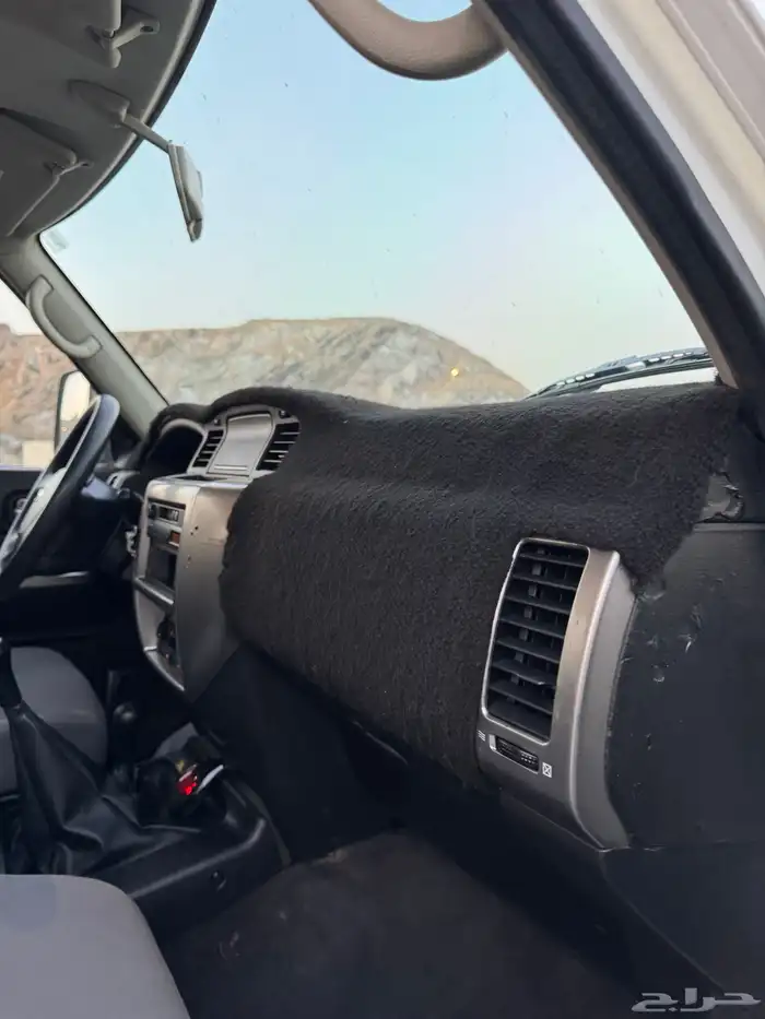 نيسان باترول2009 مخزن تم البيع 33