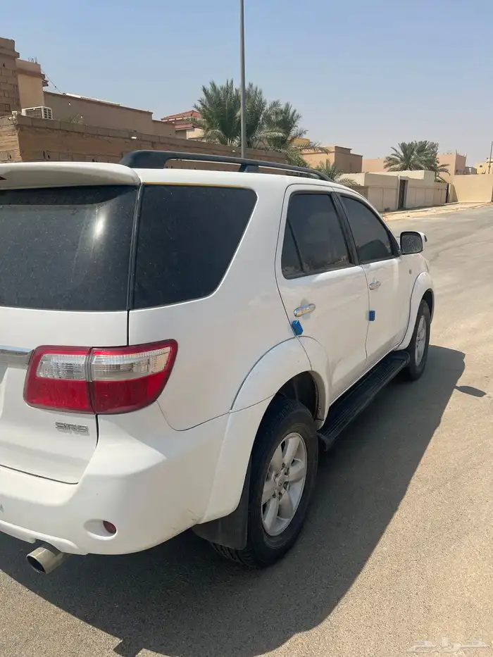 جيب تيويوتا فورشنر فل كامل 2010 ممشي 424 الف على الفحص 1