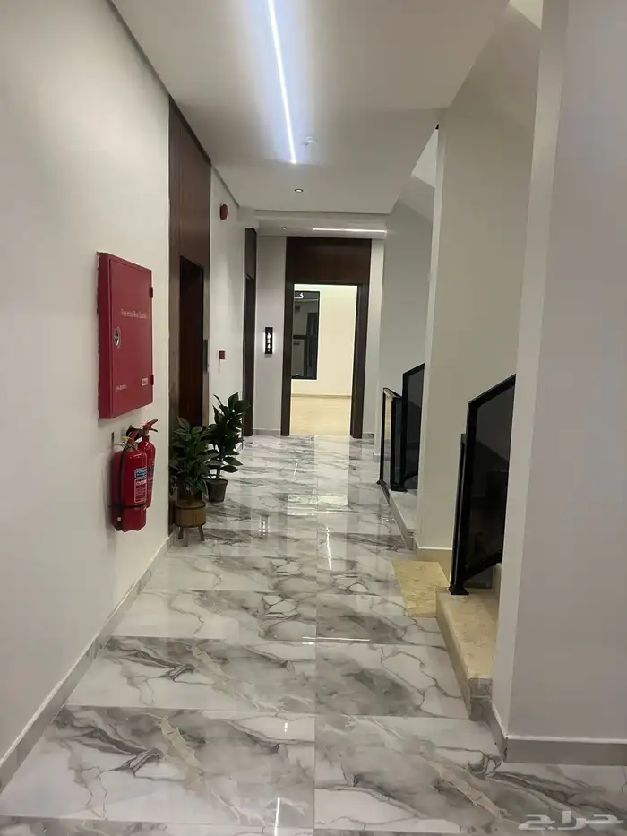 شقق تمليك تشطيب فندقي قرب مارينا مول كورنيش الدمام 7