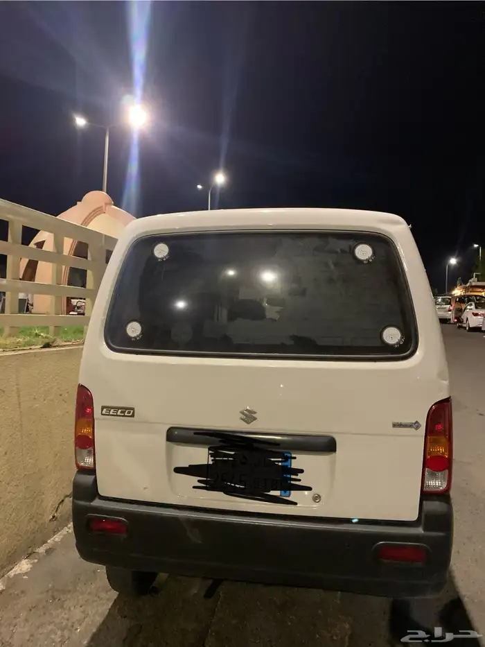 فان سوزوكي للإيجار شهري 1