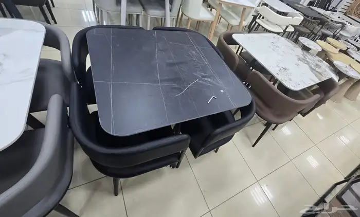 طاولة الطعام 4 أشخاص 7