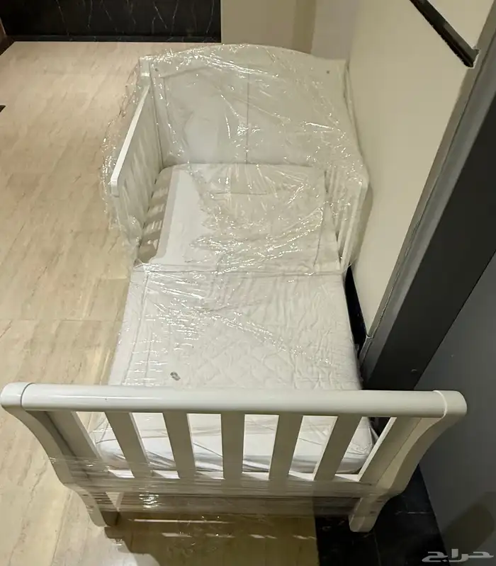 سرير اطفال للبيع 2