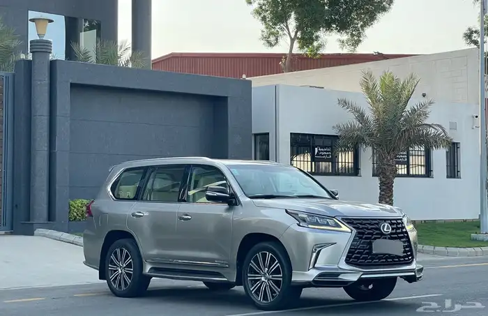 لكزس LX570 وارد عبد اللطيف جميل 2016 3