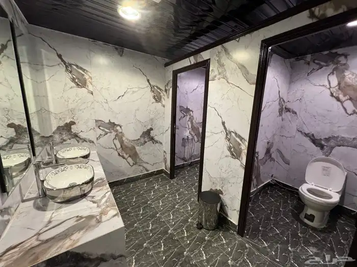 دورات مياة متنقلة VIP 21