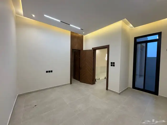 فلة مساحة 225 م حي المهدية 9