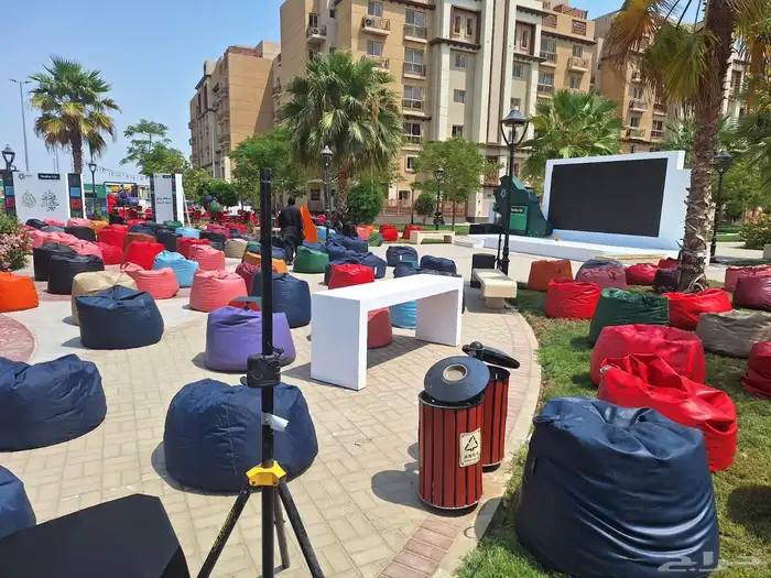 كنب وكراسي وطاولات وجميع مستلزمات المناسبات والحفلات للايجا 19