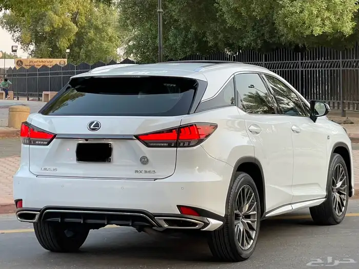 لكزس RX350 2021 اف سبورت فل ممشى (40)الف 4