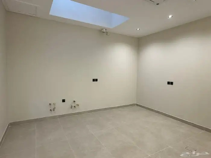 فلة مساحة 225 م حي المهدية 5