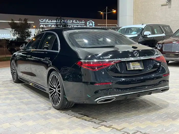 مرسيدس S500 موديل 2023 4