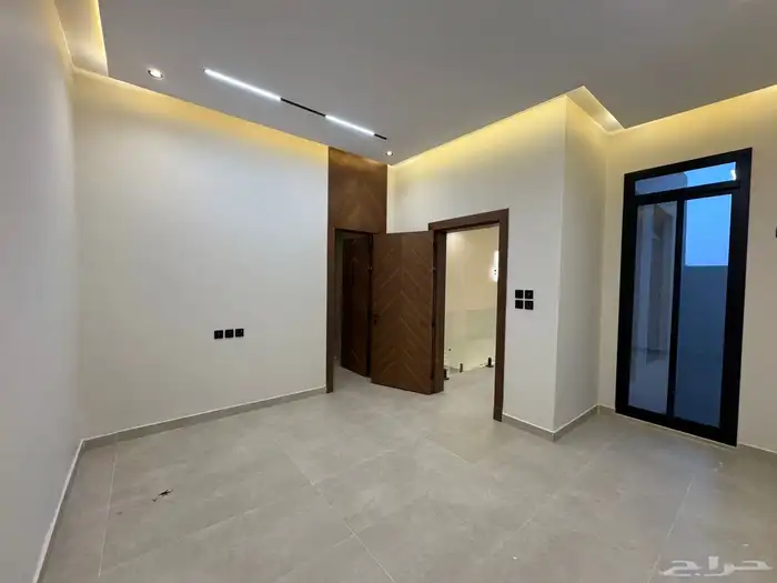 فلة مساحة 225 م حي المهدية 14
