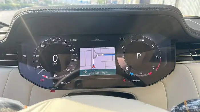 للبيع رنج روفر HSE 2024 10