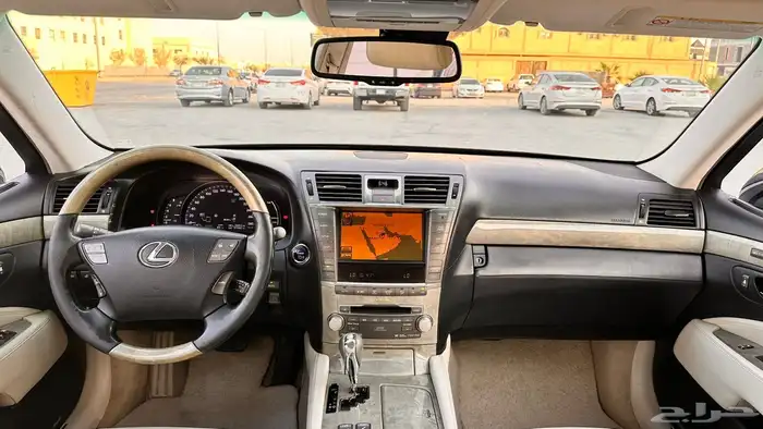لكزس هايبرد 2010 LS 600 35